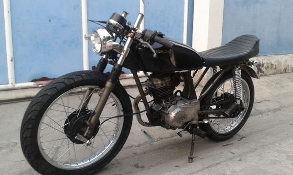 ขายด่วน Honda CG100cc. แต่งแนวคาเฟ่ มีทะเบียน