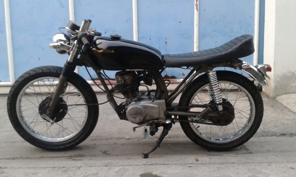 ขายด่วน Honda CG100cc. แต่งแนวคาเฟ่ มีทะเบียน