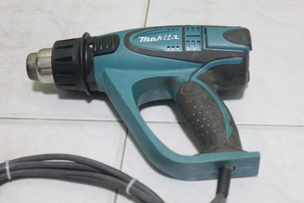 เครื่องเป่าลมร้อน makita hg6003 ขนาด1800w ความร้อน 600องศา