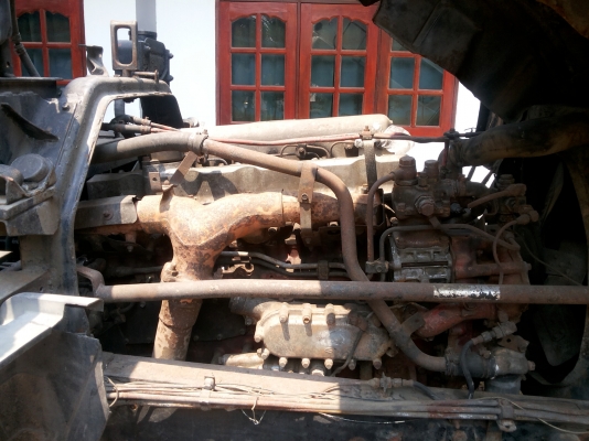 ขาย KT 725 หัว F18 เครื่อง EM100 220แรงครับ