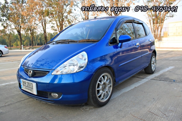 Honda Jazz รถสวย พร้อมใช้ ราคาประหยัด