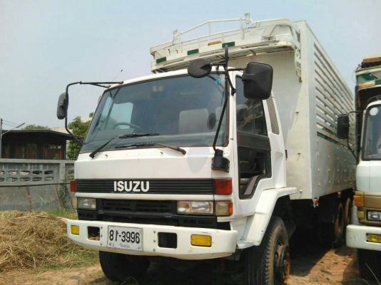 รถบรรทุก 10 ล้อใหญ่ แม่ลูกไม่ดั๊มพ์ ISUZU 210เครื่อง 240 เบอร์ 094-464-4484  ราคา 880,000 บรถอยู่ร้อยเอ็ด