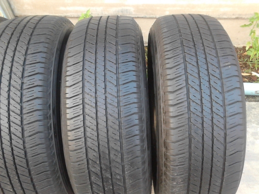 265/65R17 BRIDGESTONE ชุด 4 เส้น ขอดูภาพเต็มชัดทุกมุมมองตลอด24 ชม.ได้ที่ไลน์ไอดี 081-427-3941