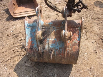 ขาย - บุ้งกี๋ มือขุด สำหรับรถขุด แบคโฮ PC 30 -40 มือสองญี่ปุ่น พร้อมใช้ครับ ขาย - บุ้งกี๋ มือขุด สำหรับรถขุด แบคโฮ PC 30 -40 มือสองญี่ปุ่น พร้อมใช้ครับ