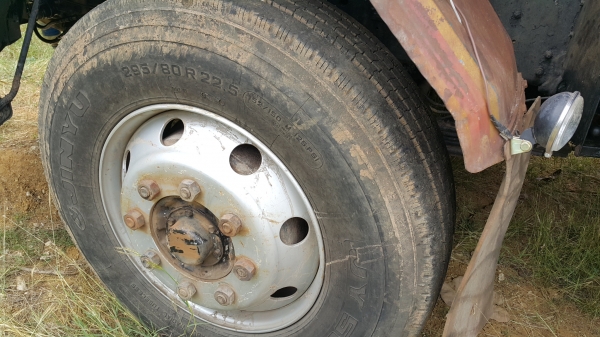 ขายรถพ่วง 24 ล้อ กระบะเนียมคอกเกษตรดั้ม HINO PROFIA เครื่อง.P11C.320 แรง รถสวยๆราคาถูก 1800000 ต่อรอง สนใจรีบโทรด่วน