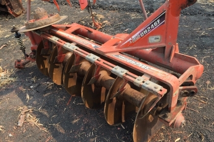 ตราช้าง 6x24 นิ้วครับ สภาพสวยพร้อมใช้งาน