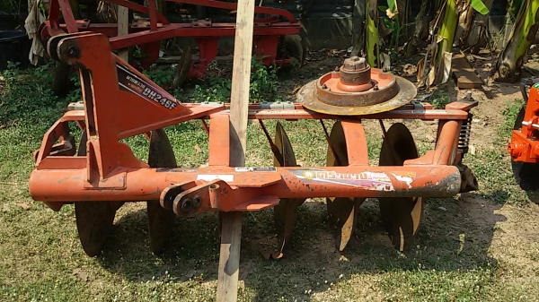 ตราช้าง 6x24 นิ้วครับ สภาพสวยพร้อมใช้งาน