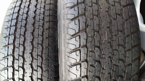 ขายล้อแม็กพร้อมยางถอดป้ายแดง dmax 17"x7" et33 6 รู 139.7 ยาง bridgestone dueler h/t 840 255/65r17 ยางผลิตสัปดาห์ที่ 31 ปี 2014 ตุ่มที่หน้ายางมีทุกเส้นครับ triton plus, pajerosport ก็ใส่ได้ครับ ขายทั้งชุด 21,500 บาทครับ สนใจติดต่อเล็กคลองสามครับ ขายล้อแม็กพร้อมยางถอดป้ายแดง dmax 17"x7" et33 6 รู 139.7 ยาง bridgestone dueler h/t 840 255/65r17 ยางผลิตสัปดาห์ที่ 31 ปี 2014 ตุ่มที่หน้ายางมีทุกเส้นครับ triton plus, pajerosport ก็ใส่ได้ครับ ขายทั้งชุด 21,500 บาทครับ สนใจติดต่อเล็กคลองสามครับ