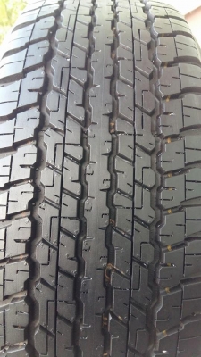 ขายล้อแม็กพร้อมยางถอดป้ายแดง ford ranger 17"x8" et55 6 รู 139.7 ยาง dunlop at22 grandtrek 265/65r17 ยางผลิตสัปดาห์ที่ 33 ปี2014 ตุ่มหน้ายางมีทุกเส้นครับ bt-50 pro ก็ใส่ได้ครับ ขายทั้งชุด 19,500 บาทครับ สนใจติดต่อเล็กคลองสามครับ 081-3747940