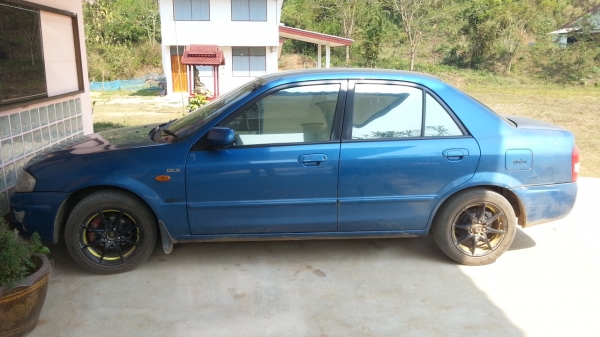 MAZDA 323 Protege 1.6  ปี2001  เกียรออโต้  ติด lpg  ขายดาวน์ ไม่ต้องเปลี่ยนสัญญา