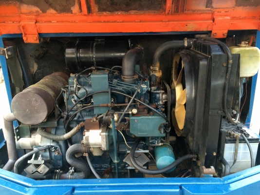 ขายรถแบคโฮ KUBOTA KH-040 (เท่า PC40) สภาพพร้อมใช้ นำเข้าจากญี่ปุ่น ติดต่อ 086-775-7900, 086-324-1992