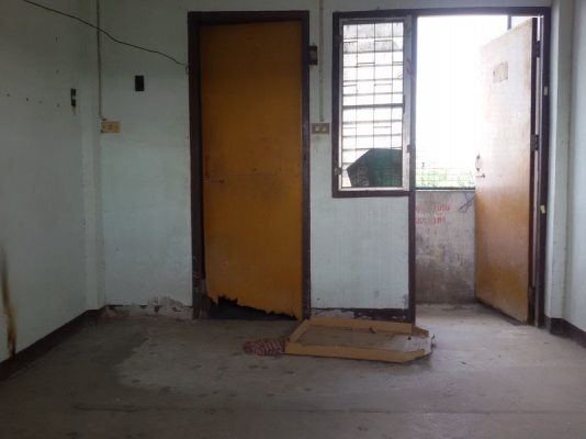 ขายด่วน อพาร์ทเม้นท์ อพาทเม้น 3 ชั้น 15 ห้อง 30 ตรว ตรงข้าม Big C บางพลี ต่อรองได้