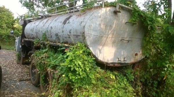 ขายรถน้ำ 10 ล้อหัวยาว ไม่มีเล่มทะเบียน เครื่อง EH700 168 แรงม้า เฟืองท้ายใหญ่จัมโบ้ ปั้มทำงานได้ปกติ ราคาคุยกันได้ครับ ขายรถน้ำ 10 ล้อหัวยาว ไม่มีเล่มทะเบียน เครื่อง EH700 168 แรงม้า เฟืองท้ายใหญ่จัมโบ้ ปั้มทำงานได้ปกติ ราคาคุยกันได้ครับ