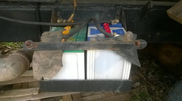 ขายรถน้ำ 10 ล้อหัวยาว ไม่มีเล่มทะเบียน เครื่อง EH700 168 แรงม้า เฟืองท้ายใหญ่จัมโบ้ ปั้มทำงานได้ปกติ ราคาคุยกันได้ครับ ขายรถน้ำ 10 ล้อหัวยาว ไม่มีเล่มทะเบียน เครื่อง EH700 168 แรงม้า เฟืองท้ายใหญ่จัมโบ้ ปั้มทำงานได้ปกติ ราคาคุยกันได้ครับ