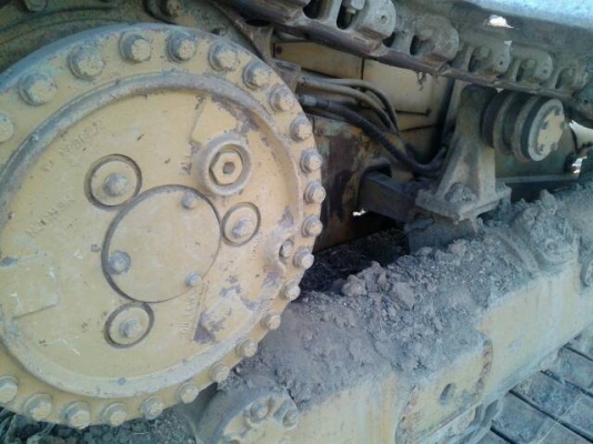 ขายด่วนรถแทรกเตอร์CATD4Hตีนเป็ดรถสวยมากพร้อมใช้งาน ขายด่วนรถแทรกเตอร์CATD4Hตีนเป็ดรถสวยมากพร้อมใช้งาน