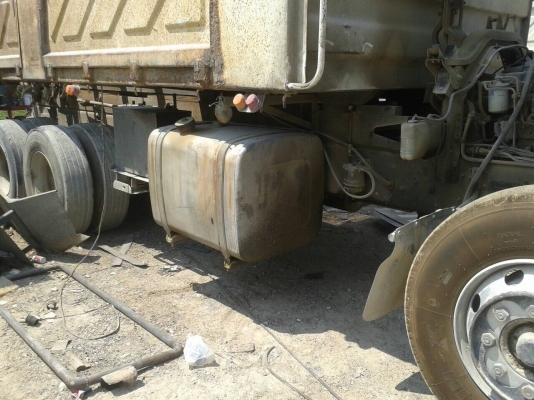 ขายISUZU DECA270ปี47พ่วงแม่ลูกดั้ม2เพลาขาย2000000