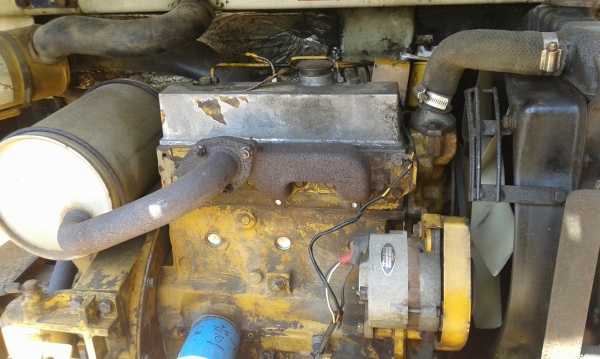 ขายแมคโครเล็กพร้อมใช้PC40-6 ขายแมคโครเล็กพร้อมใช้PC40-6