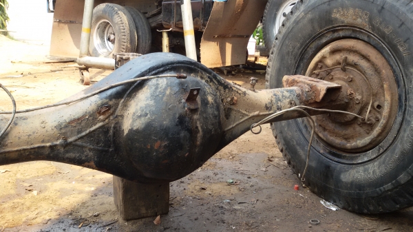 ขายเสื้อเพลารถบรรทุก 4 ล้อเอ้ล ขายเสื้อเพลารถบรรทุก 4 ล้อเอ้ล