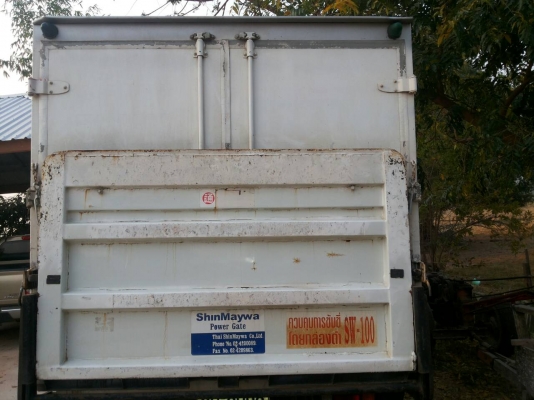 หกล้อ อีซุซู NPR130โบว์ รถห้างมือเดียวป้ายแดง สภาพดีสวยเดิมทั้งคัน บรรทุกตู้แห้งยาว5เมตร ระบบไฮโลริกค์ สภาพดี เอกสาร ทะเบียนพร้อมโอน ราคาต่อรองได้ครับ