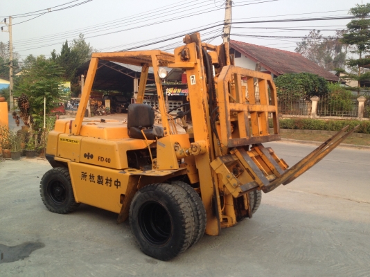 รถฟอร์คลิฟต์ KOMATSU  FD-40