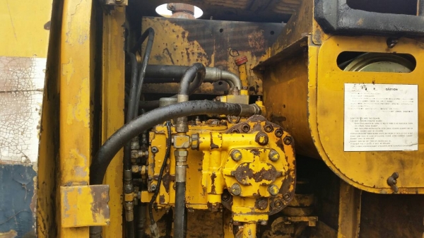 ขายด่วน KOMATSU PC200-5 รถสวยพร้อมใช้ เอกสารเล่มทะเบียน ขายด่วน KOMATSU PC200-5 รถสวยพร้อมใช้ เอกสารเล่มทะเบียน