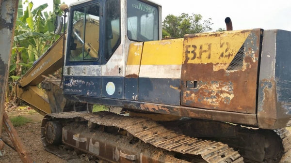 ขายด่วน KOMATSU PC200-5 รถสวยพร้อมใช้ เอกสารเล่มทะเบียน