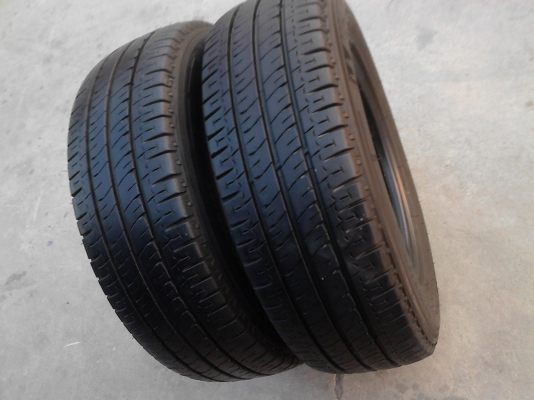 205/70 R15 MICHELIN AGILIS ปี 13 มี 2 เส้น ดูภาพชัดทุกมุมมองได้ที่ไลน์ไอดี 0814273941