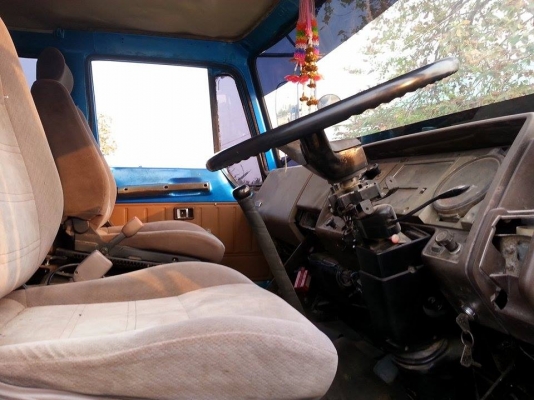 ขายรถเทรลเลอร์HINO F18 คัชซีKT925 เครื่องHO7C 185แรงพ.เพาเวอร์ ภายในสวย มีบันไดไฮดรอริกขึ้นรถเกี่ยว สภาพพร้อมใช้งาน เอกสารพร้อมโอน สนใจโทร 090-8588220คุณนะ 093-3258446คุณบิวตี้ ID:narong498 หรือ www.truck.in.th/498 หรือfb:ณรงค์ ซื้อขายรถมือสอง (เว็บไซต์ส่