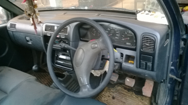 นิสสันบิ๊กเอ็ม สีสันสวยงาม แชทซีดาม **ซื้อหนึ่งได้ถึงสองเครื่อง** เล่มทะเบียนครบพร้อมโอน โทรหาลุงโหนก 081-074 5778 โคราชจ้า