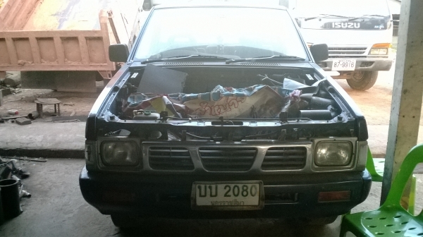 นิสสันบิ๊กเอ็ม สีสันสวยงาม แชทซีดาม **ซื้อหนึ่งได้ถึงสองเครื่อง** เล่มทะเบียนครบพร้อมโอน โทรหาลุงโหนก 081-074 5778 โคราชจ้า