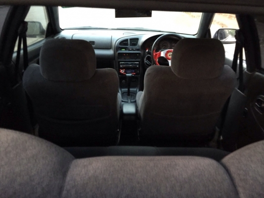 เกียร์ออโต้ ติดLPG ล้อแม๊ค17" ยางใหม่ เครื่องเสียงจอTV DVD MP3