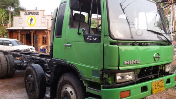 ขายหัวคัชซีHINO FL1J 210แรง 2คานหน้า ปี43 ยาว 7.20เมตร พ.เพาเวอร์ เบรกทิฟฟี่ เครื่องดี คัชซีสวย ภายในสวย ยางดี สภาพพร้อมใช้งาน เอกสารพร้อมโอน สนใจโทร 090-8588220คุณนะ 093-3258446คุณบิวตี้ ID:narong498 หรือ www.truck.in.th/498 หรือfb:ณรงค์ ซื้อขายรถมือสอง