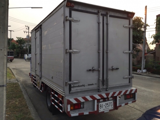 ปี2004 ISUZU NKR 130 แรง 6ล้อ ยาว4.3ม. ยางใหม่ปี14 วิ่งน้อยรถสวยมากๆ รถแท้ตามรูป