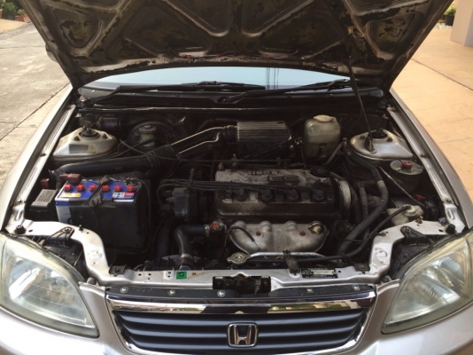 ปี2000 เกียร์ออโต้ เครื่องวีเทค มือเดียว ขายถูก