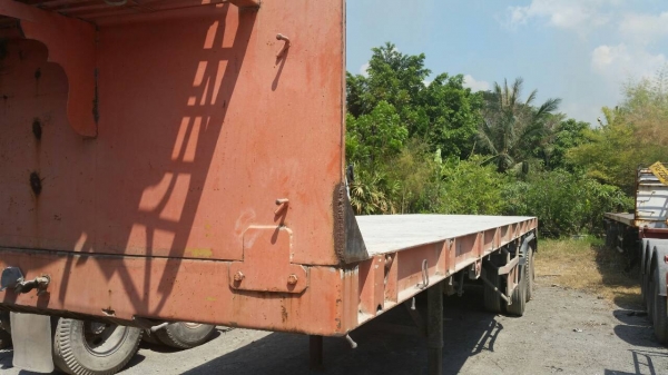 หางพื้นเรียบ 2คาน เพลาเหลี่ยม ของสามมิตร ยาว10.50ม หางพื้นเรียบ 2คาน เพลาเหลี่ยม ของสามมิตร ยาว10.50ม