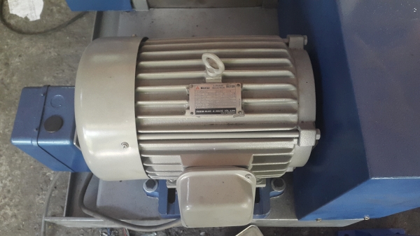 ขายเครื่องบดพลาดติกของใต้หวันสภาพใหม 65000