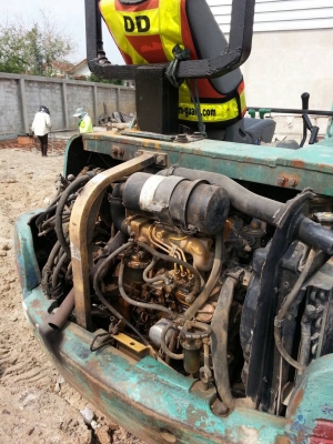 ขายแบคโฮเล็ก KOMATSU PC30-7 สภาพพร้อมใช้ ราคาเบาๆ รถใช้งานอยู่ทุกวันครับ