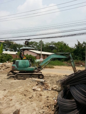 ขายแบคโฮเล็ก KOMATSU PC30-7 สภาพพร้อมใช้ ราคาเบาๆ รถใช้งานอยู่ทุกวันครับ