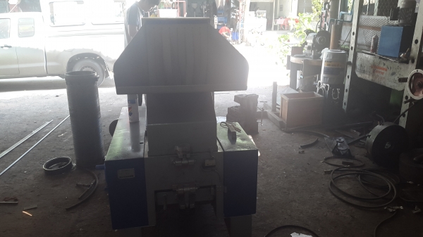 ขายเครื่องบดพลาดติกของใต้หวันสภาพใหม 65000 ขายเครื่องบดพลาดติกของใต้หวันสภาพใหม 65000