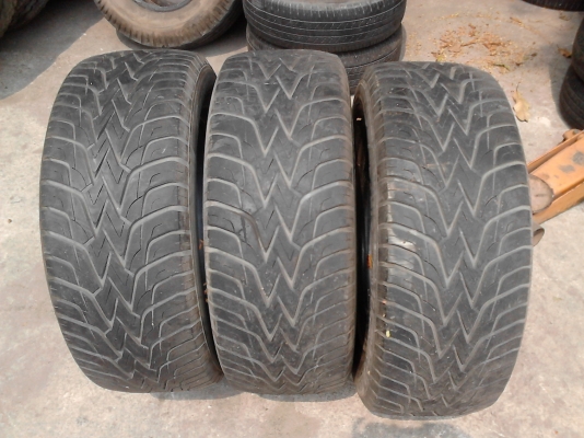 265/60R18 AURORA RH-08 มี 3 เส้น ขอดูภาพชัดเต็มได้ที่ไลน์ไอดี 0814273941