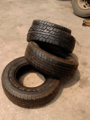 30x9.50R15 ยาง A/T มี 2 คู่ ขอดูภาพไลนน์ได้ที่ไอดี 0814273941 30x9.50R15 ยาง A/T มี 2 คู่ ขอดูภาพไลนน์ได้ที่ไอดี 0814273941