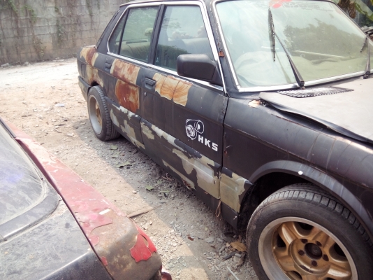 แยกอะไหล่BMW E28 แกะทุชิ้น แยกอะไหล่BMW E28 แกะทุชิ้น