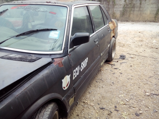 แยกอะไหล่BMW E28 แกะทุชิ้น แยกอะไหล่BMW E28 แกะทุชิ้น