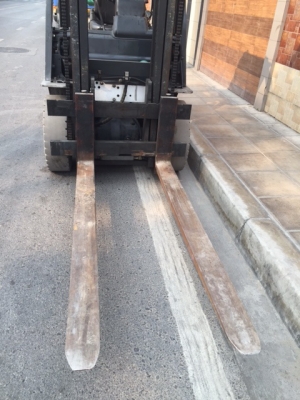 ขายForklift Nissan2.5ตัน เกียร์AUTO เสา4เมตร เครื่องK21 LPG ขายForklift Nissan2.5ตัน เกียร์AUTO เสา4เมตร เครื่องK21 LPG