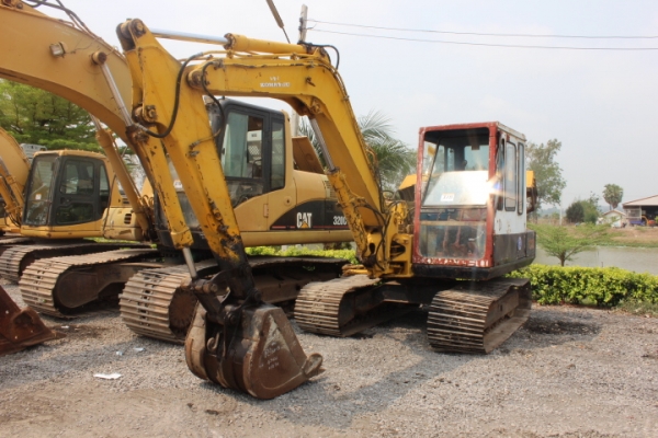 Komatsu PC60U-5 เก่านอกขายตามสภาพ แทรกกว้าง 80