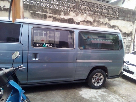 รถตู้เออเเวน รถตู้เออเเวน