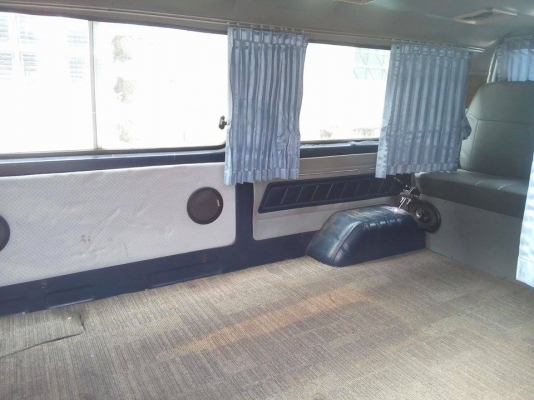 รถตู้เออเเวน รถตู้เออเเวน