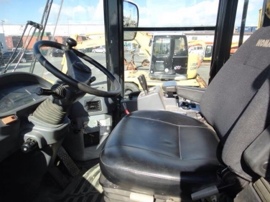 ขาย รถตัก KOMATSU WA320-5 นำเข้าจากญี่ปุ่น 090-986-2521 อ๊อบ ขาย รถตัก KOMATSU WA320-5 นำเข้าจากญี่ปุ่น 090-986-2521 อ๊อบ