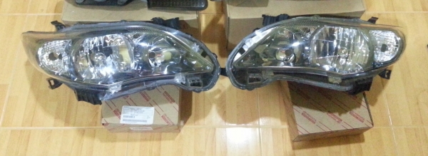 ไฟหน้า Altis TRD Minor Change ปี 2012-2013ของแท้มือสอง