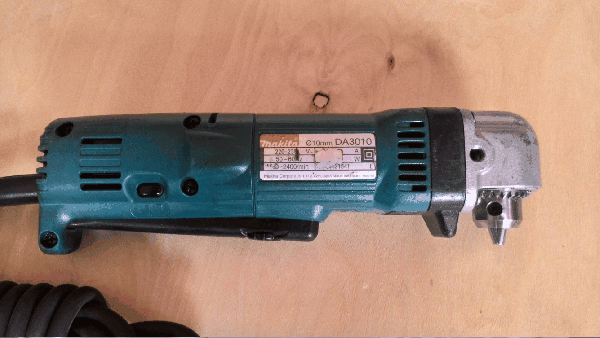 ขายด่วนสว่านหัวงอ Makita DA3010